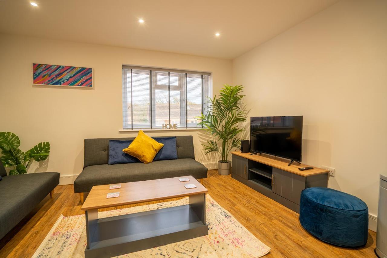Mill Road Apartment First Floor Кролей Экстерьер фото