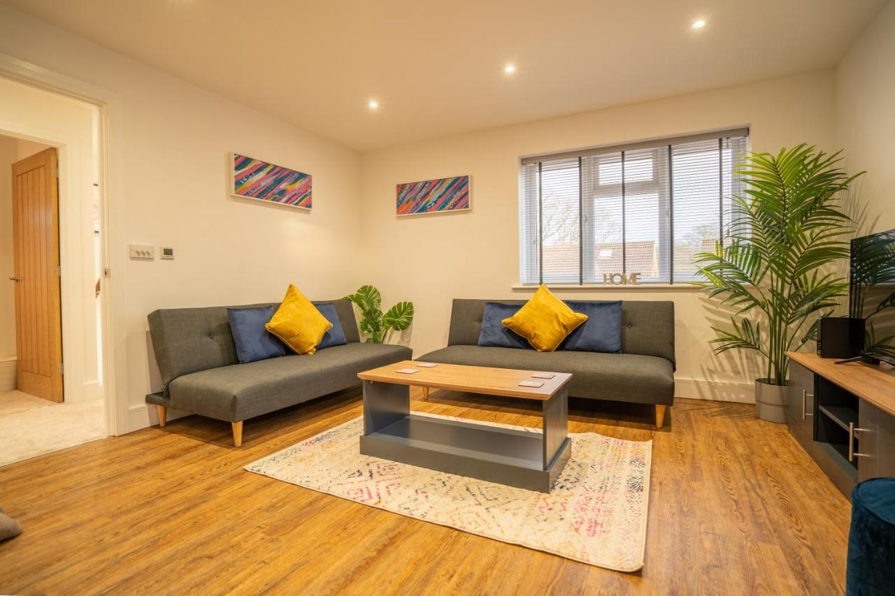 Mill Road Apartment First Floor Кролей Экстерьер фото